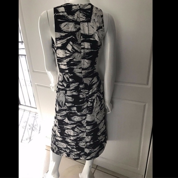 NEW $1490 Yigal Azrouel Print‎ Wrap Midi Dress in Black/White [SZ 8 ] - Picture 6 of 8
